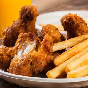 CHICKEN WINGS & FRIES