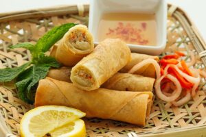 VEGGIE SPRING ROLL